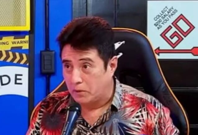 Roly Ortiz acusó a Luigui Carbajal de mal manejo en el pago de Ricky Trevitazzo.