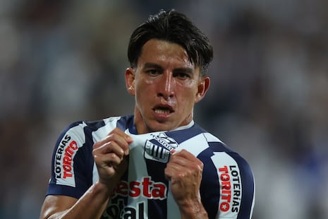 ¡Noche de locura en Matute! Gaibor firma doblete y Alianza golea 4-0 a Cusco FC