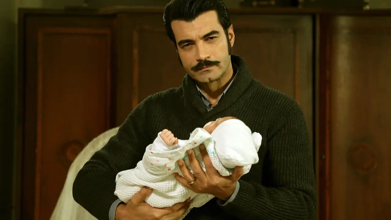 Murat Ünalmış es el actor turco que interpreta a Demir en “Tierra amarga” (Foto: Tims & B Productions)
