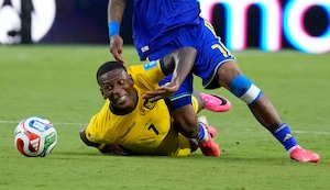 Ecuador no pudo con Curazao y quedó con un pie fuera del Mundial| VIDEO