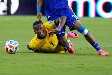 Ecuador no pudo con Curazao y quedó con un pie fuera del Mundial| VIDEO