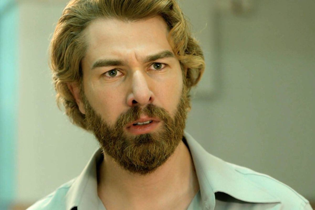 Furkan Palalı como Fikret Fekeli en "Tierra amarga" (Foto: Tims & B Productions)