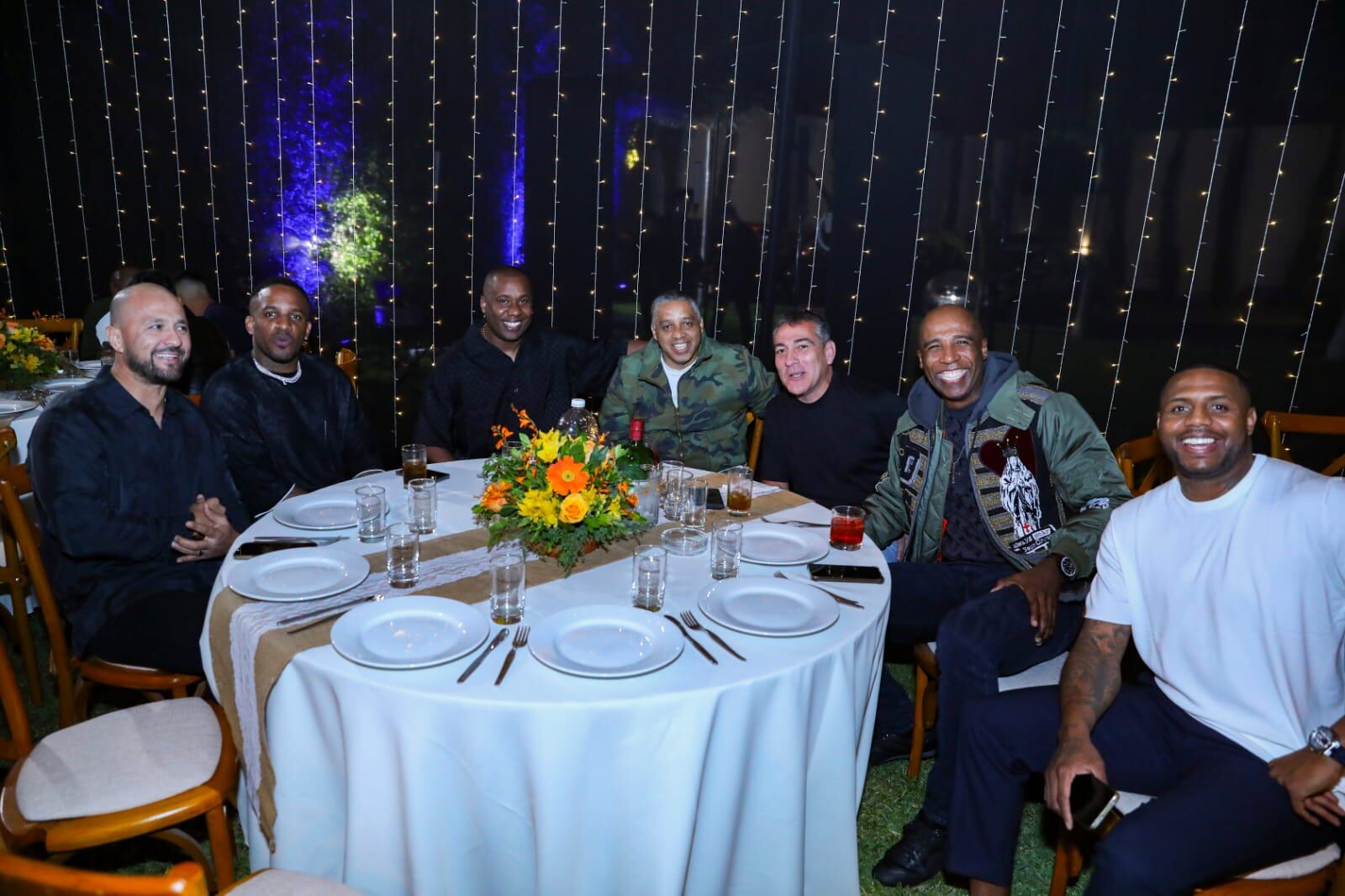 Cuto cuenta cómo celebró el cumpleaños de ‘La Foquita’ en ‘La caliente’, la discoteca privada de su sobrino Jefferson Farfán. (Fotos: Jefferson Farfán)