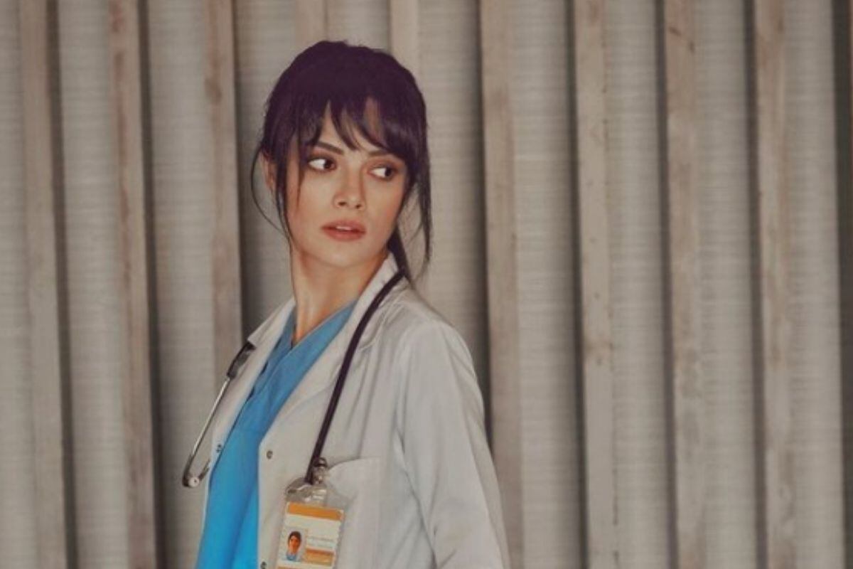 Sinem Ünsal es la actriz que interpreta a Nazli en la telenovela "Doctor Milagro"(Foto: Fox Turquía)