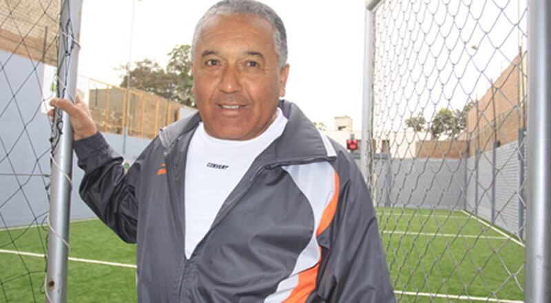 César 'Chalaca' Gonzales considera que Christian Cueva se desconvocó de la selección.