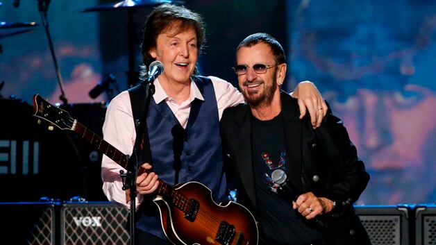 Paul McCartney junto a Ringo Starr (Foto:Difusión)