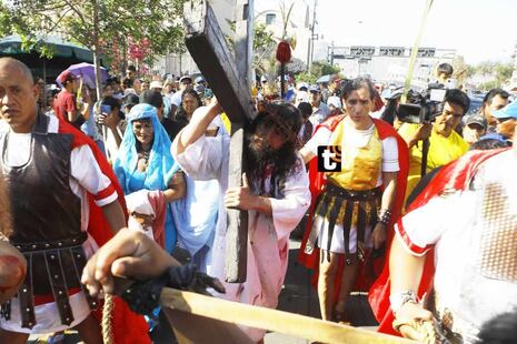 Mira las mejores postales del Vía Crucis del Cristo Cholo | FOTOGALERÍA