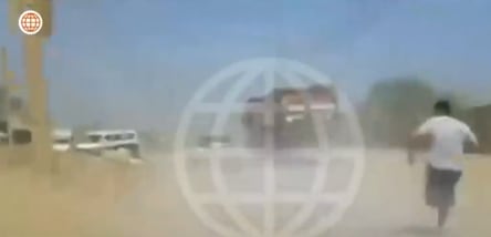 Imágenes del preciso instante del enfrentamiento entre policías y delincuentes que dejó dos muertos en Ventanilla. Foto: Captura de América Noticias