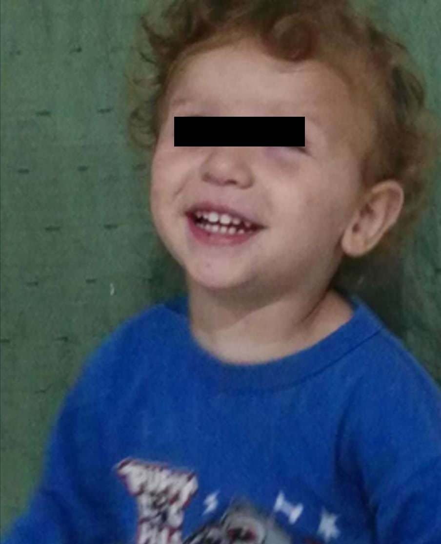 Dante debe cambiar los lentes de contacto una vez al año. (Foto: Facebook)