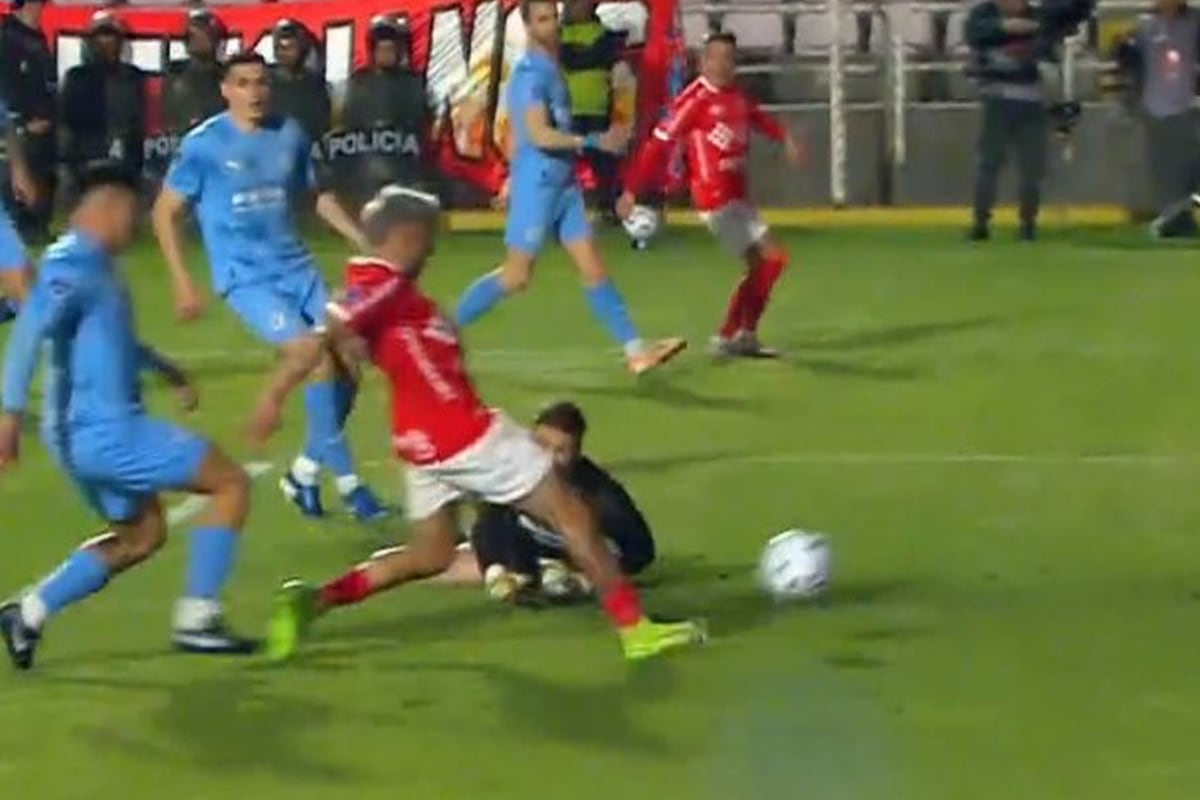 ¡Así llegó el primero del ‘Papá’! Cristian Souza marcó el 1-0 de Cienciano ante Montevideo City por la Copa Sudamericana