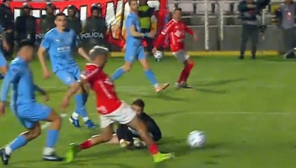 Gol de Cristian Souza puso el 1-0 de Cienciano vs. Montevideo City. (Video: DSports)