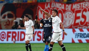 Martín Pérez Guedes asegura el triunfo de Universitario sobre ADT con GOL de cabeza | VIDEO