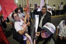 Seguidores de Fuerza Popular y Juntos por el Perú se enfrentaron antes del debate presidencial Keiko - Sánchez