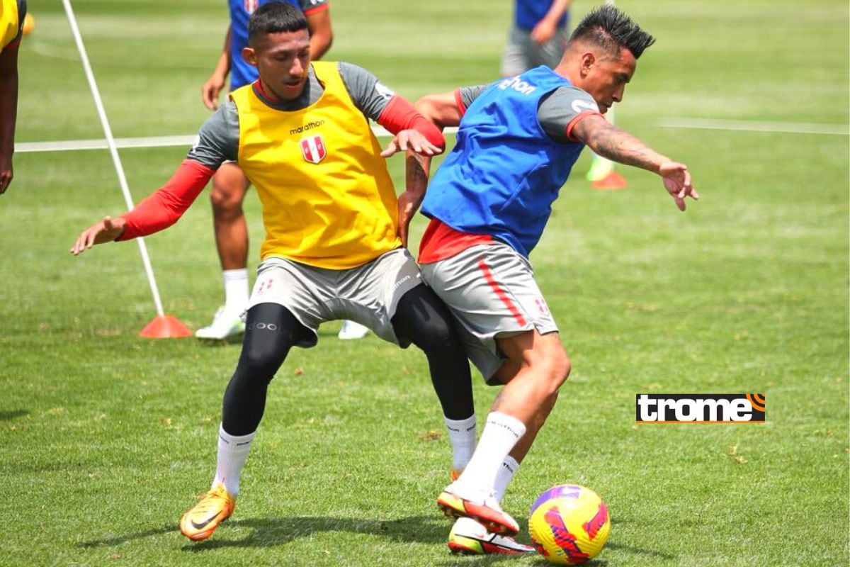 Chrsitian Cueva y Christofer Gonzales trabajan sin descanso en la Videna (@seleccionperuana)