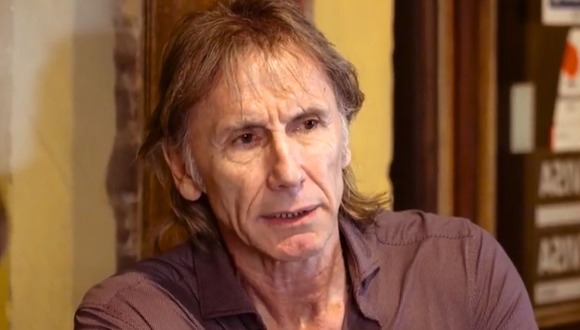 Ricardo Gareca reconoce que lo han difamado sobre su costo en el mercado (video: Sin Cassette)