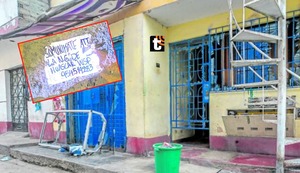 ¡Terror en SJL! Extorsionadores detonan granadas en un mismo barrio: bodega y 10 casas terminaron destrozadas