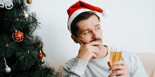 Busca un momento adecuado para comunicar tu malestar y utiliza frases en primera persona, como “me genera inseguridad cuando…”, en lugar de reprochar su conducta.