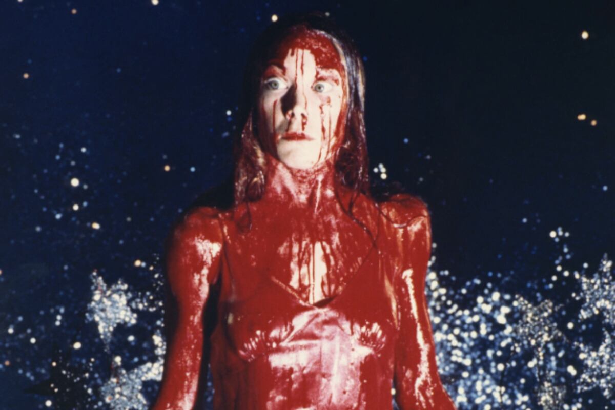 Carrie ensangrentada en una de las escenas icónicas de la película (Foto: Two Pines entertainment)