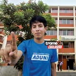 Joven arrasa cómputo con puntaje perfecto