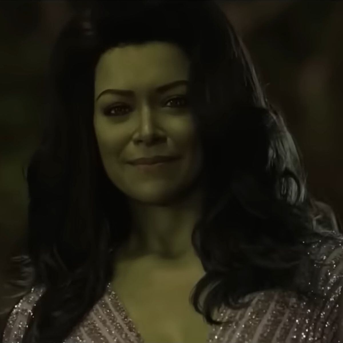 Lucir como She Hulk en Halloween es una opción sencilla si luces el vestido plateado (Foto: Marvel Studios)