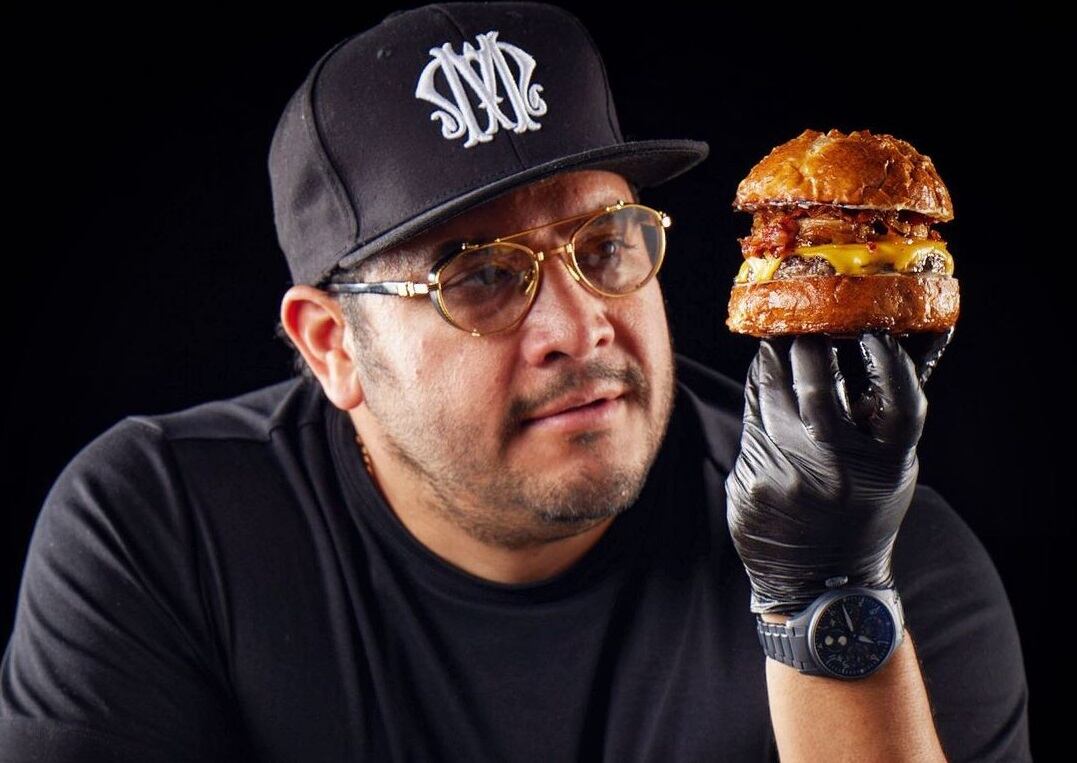 Aarón Mizrahi es dueño de varios restaurantes en la Ciudad de México (Foto: Aarón Mizrahi/ Instagram)