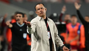 Juan Reynoso será el nuevo entrenador del Necaxa de México