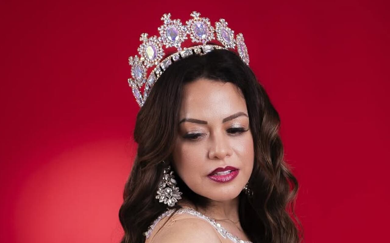 Hija de Susy Díaz luce su corona. | Foto: Instagram