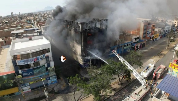 TROME | Incendio de gran magnitud consume tienda de lubricantes en Trujillo. Video: Canal N