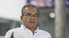 Pepitas: Alejandro Aguinaga le dio un manazo al asesor de Katherine Ampuero