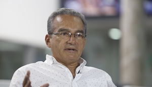 Pepitas: Alejandro Aguinaga le dio un manazo al asesor de Katherine Ampuero