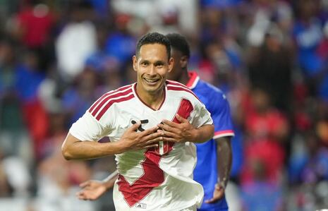 Mira el gol de Renzo Garcés en el Perú - Haití en Miami | VIDEO
