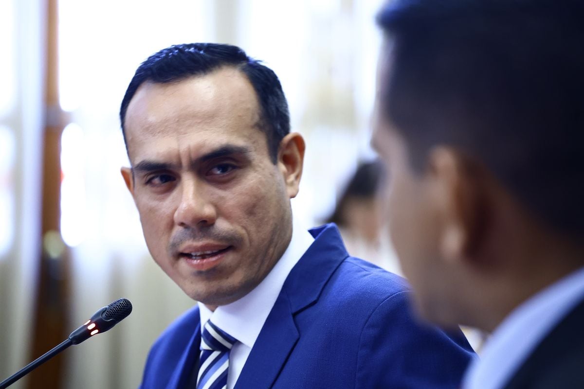 La Comisión de Fiscalización investiga las reuniones sostenidas por los empresarios chinos con el presidente José Jerí y cuestiona su disposición a colaborar con las indagaciones. Foto: Congreso.