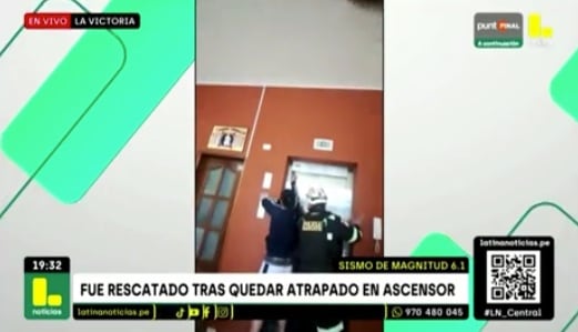 Un hombre quedó atrapado dentro de un ascensor durante el sismo de 6.1, ocurrido este 15 de junio.
