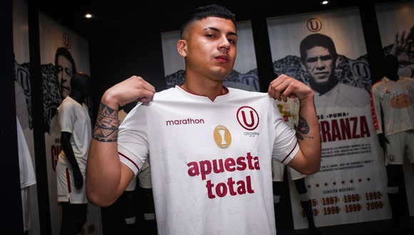 Jairo Concha fue presentado en estadio Monumental a oscuras (Video: @Universitario)