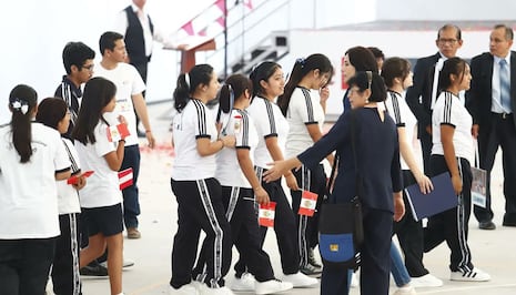 Chicos que estudian y triunfan