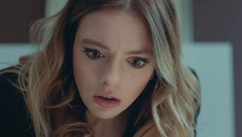 Derin descubrió el móvil secreto de su marido (Foto: Medyapim)