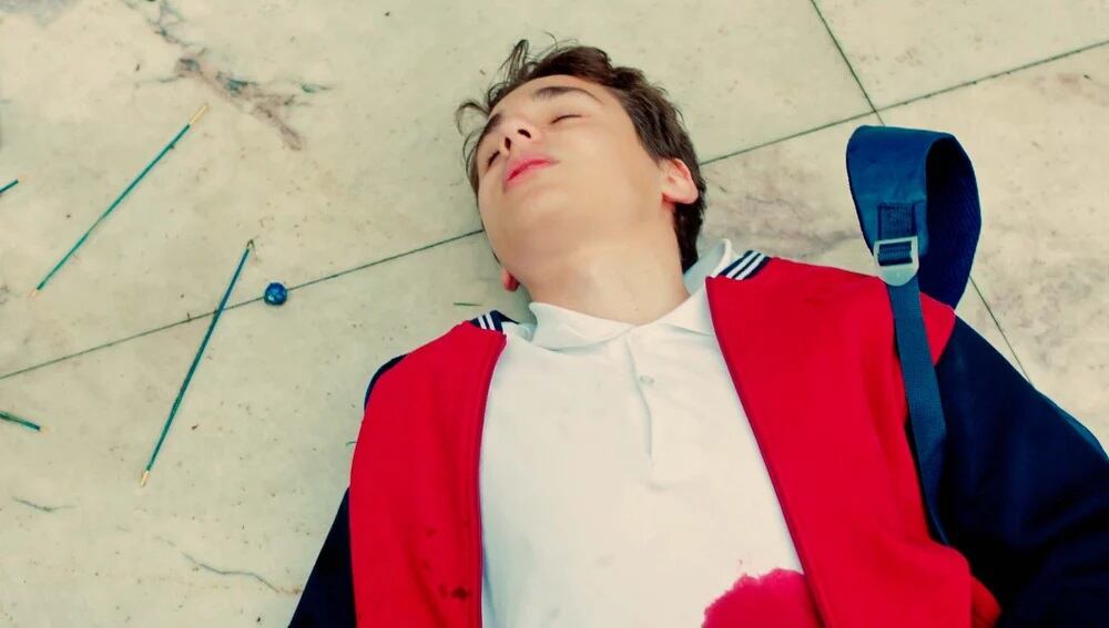 Erim se encuentra en estado crítico tras recibir un disparo en la telenovela turca "Pecado original" (Foto: Med Yapım)