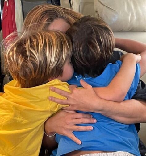 Esta fue la foto que compartió Shakira junto a sus pequeños (Foto: Shakira / Instagram)