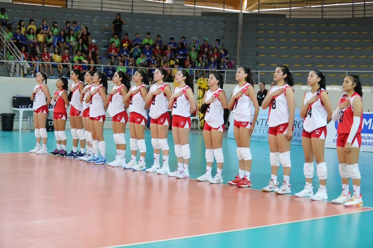 La selección peruana de vóley Sub 19 logró la clasificación al Sudaméricano de Brasil. (FPV)