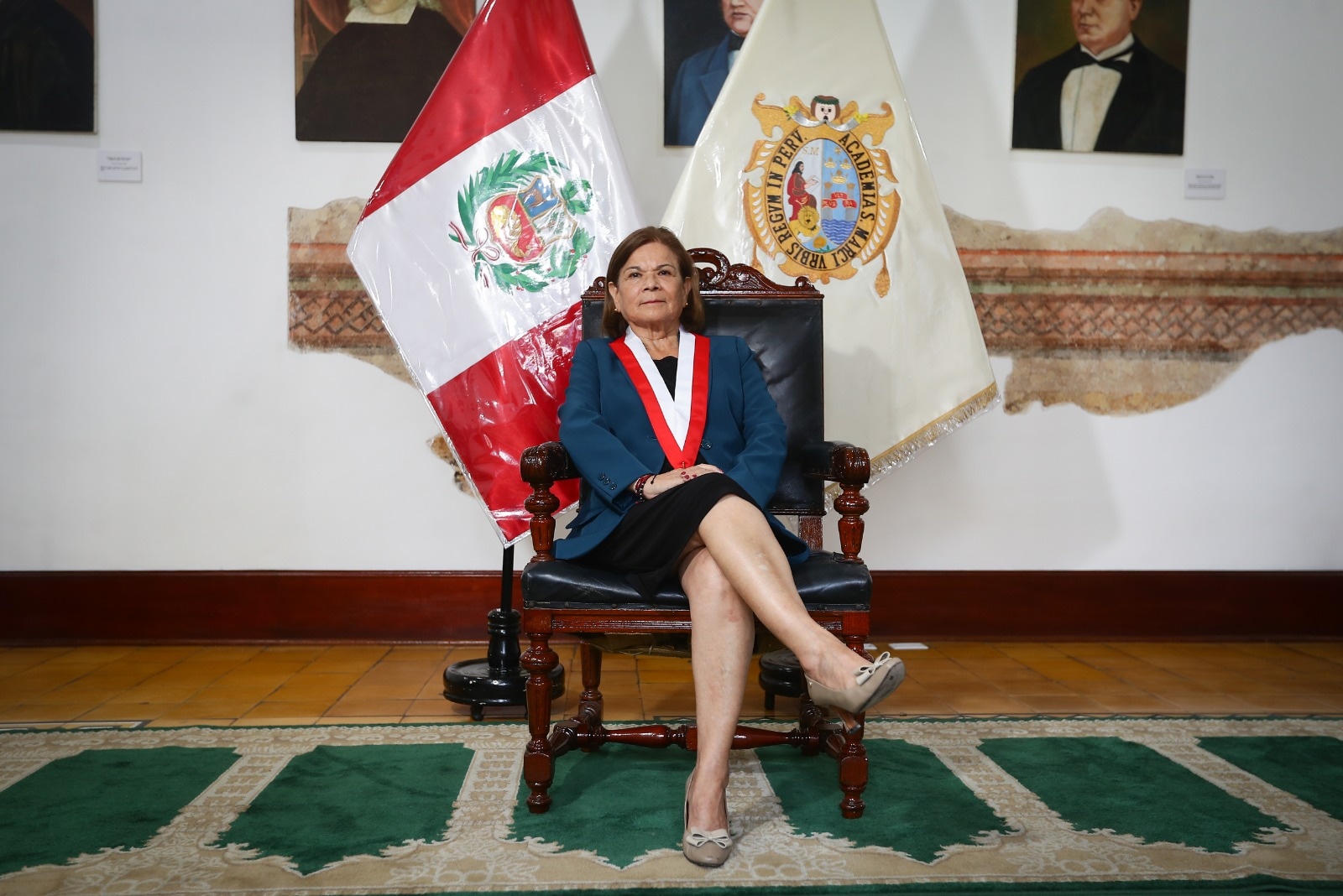 Es la primera rectora mujer de la historia