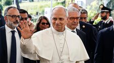 El Búho y la visita del Papa