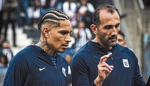 Paolo Guerrero y Hernán Barcos se quedarían en Alianza Lima