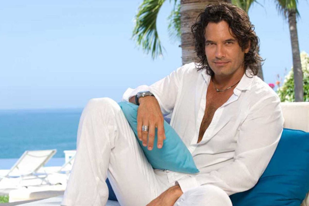 Según voces aseguradas, Mario Cimarro fue despedido de la telenovela por su falta de compromiso con el trabajo y por faltarle el respeto a sus colegas (Foto: Televisa)