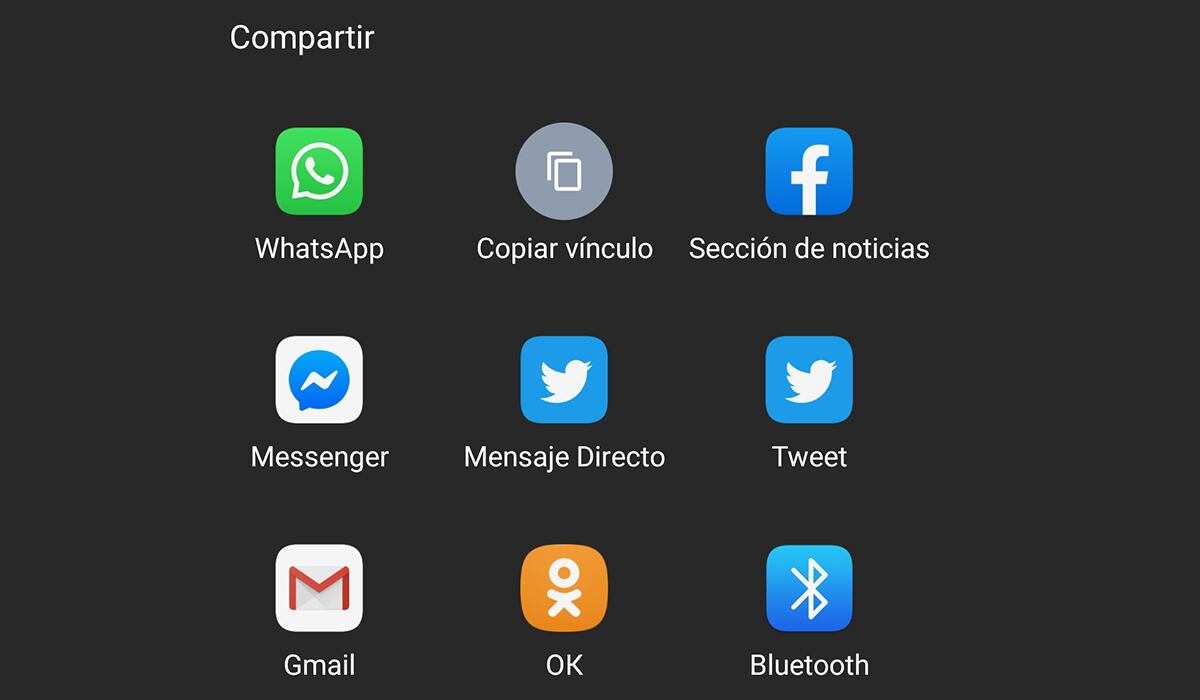 Primero deberás compartir el video de YouTube y seleccionar en WhatsApp. (Foto: Captura)