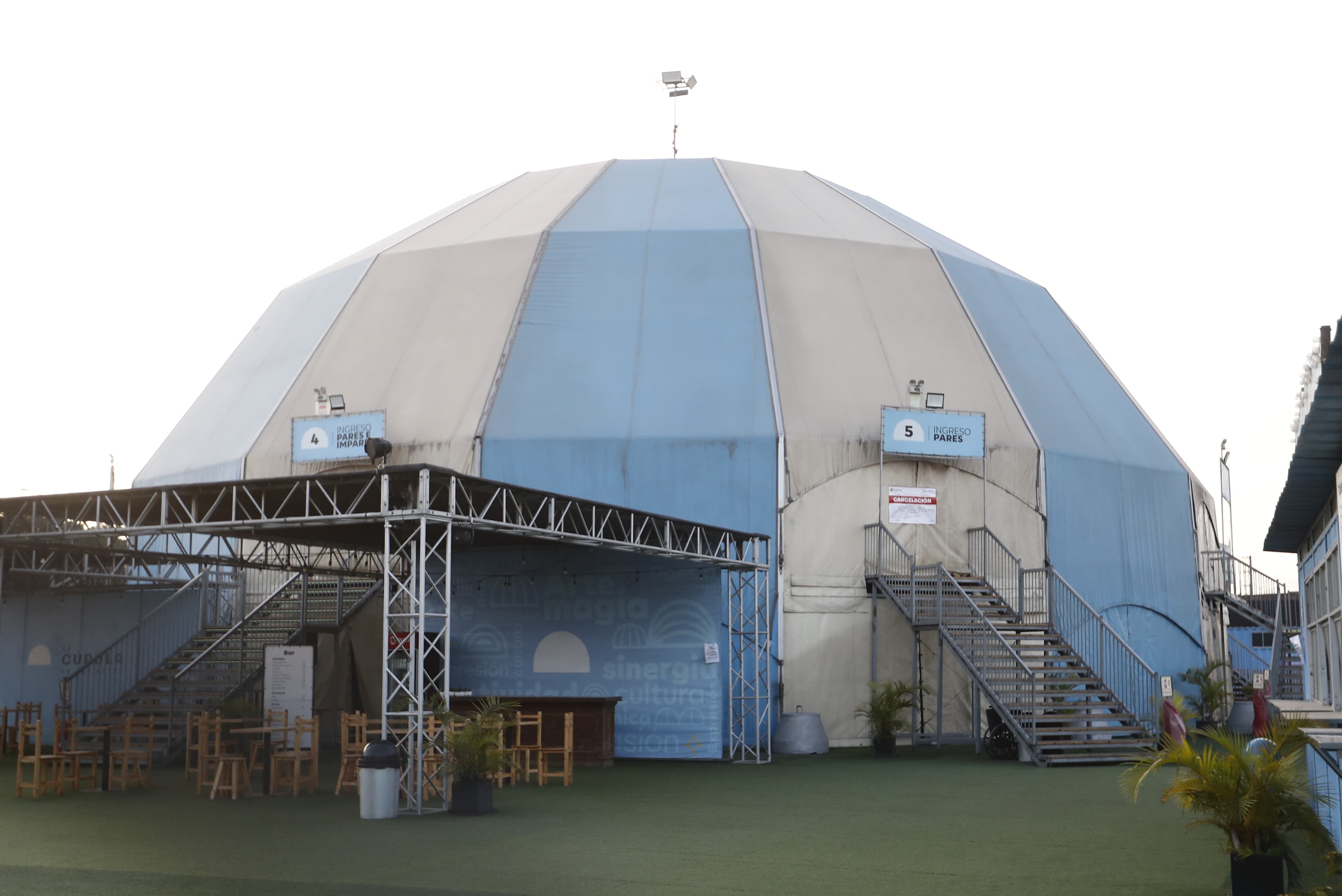 Dioses del Circo fue clausurado. (@gec)