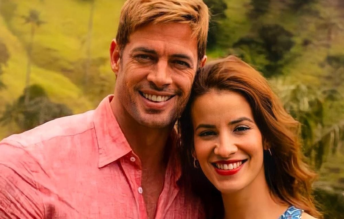William Levy y Laura Londoño posando como los protagonistas de "Café con aroma de mujer" (Foto: Café con aroma de mujer / Instagram)