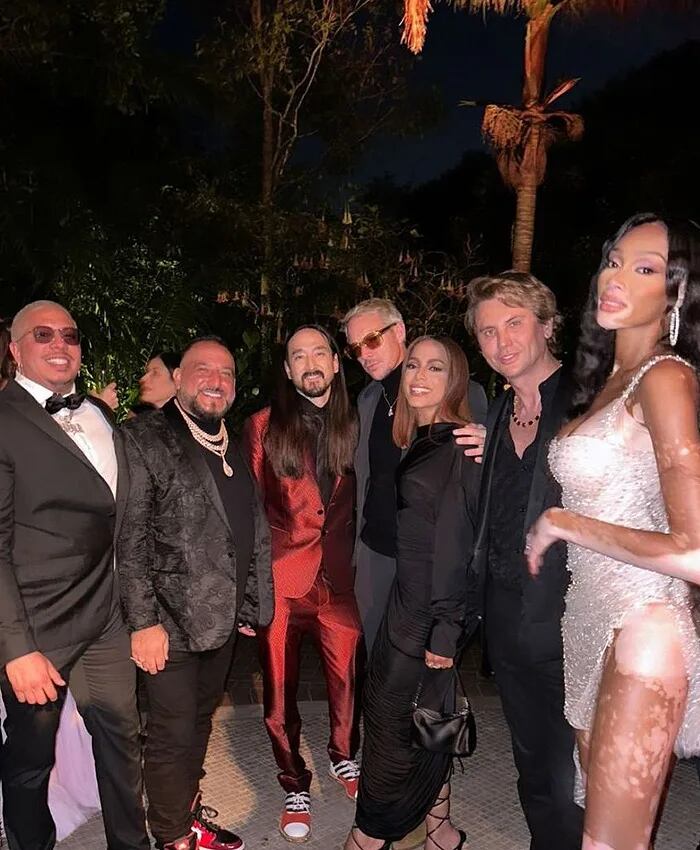 Algunos invitados a la boda de Lele Pons y Guaynaa (Foto: David Einhorn / Instagram)