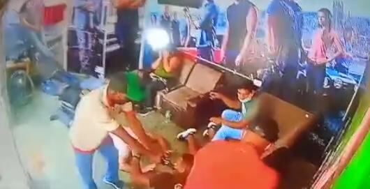 Policías de Diprove atraparon a Ronald Gabriel Orduña Torres (22), y recuperaron una camioneta Hi Lux.