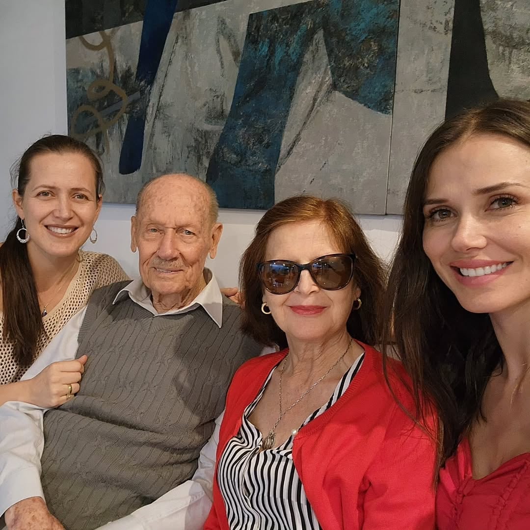 Conductora comparte imágenes luego del deceso de su madre. (Instagram: @majumantilla)