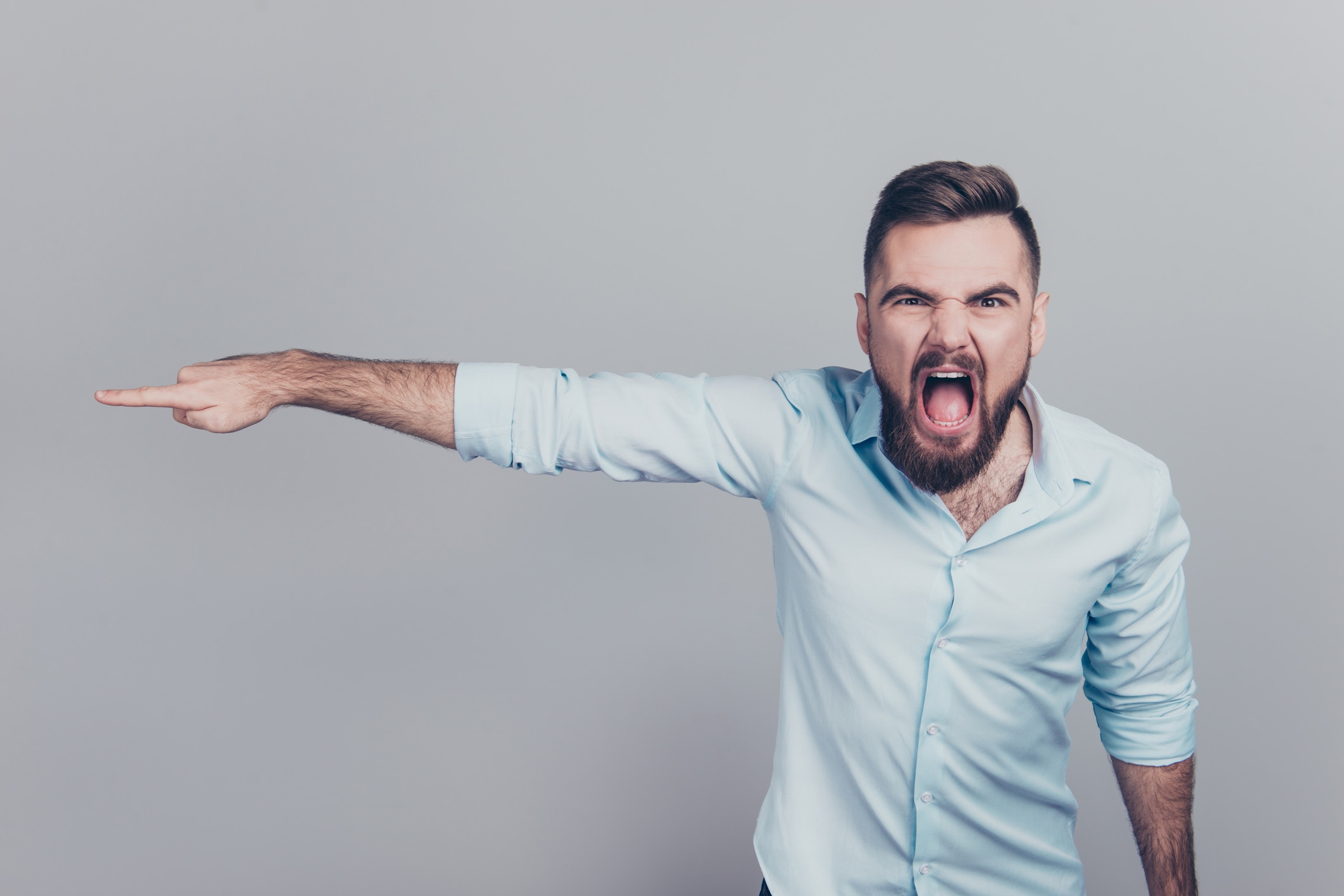 Las palabras hirientes dañan tu autoestima y la confianza en la relación. Foto: ¡Stock.